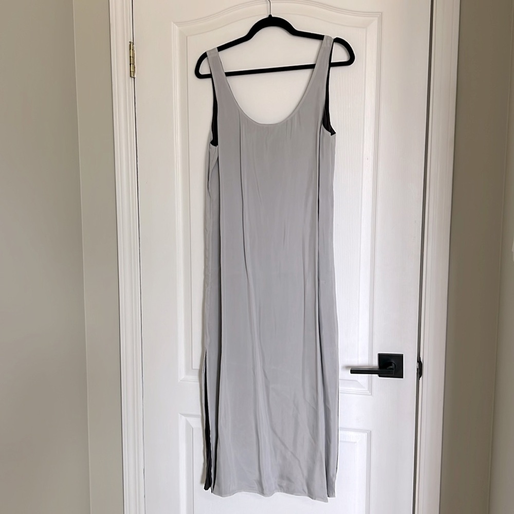 Club Monaco - Reversible silk dress. Brand new with tags (US dollars).